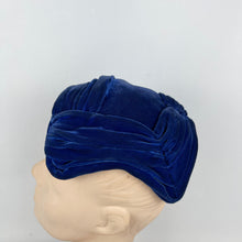Load image into Gallery viewer, Original 1950’s Cobalt Blue Pleated Velvet Close Fitting Evening Hat *