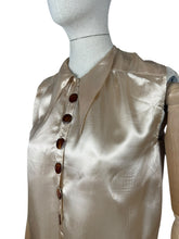 Load image into Gallery viewer, Original 1930’s 1940’s Dickie Blouse with Spearpoint Collar - Bust 34 *