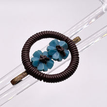 Load image into Gallery viewer, Original 1940's Brown and Blue Wartime Make Do and Mend Wire Brooch with Flower Middle