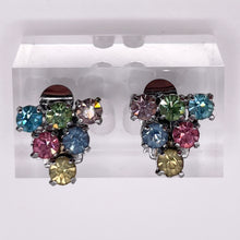 Load image into Gallery viewer, Original 1950’s Pastel Paste Triangle Clip-on Earrings