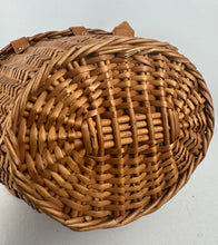 Load image into Gallery viewer, Original 1950's Tan Wicker and Leather Handbag