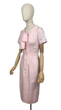 Load image into Gallery viewer, Original 1950's Baby Pink Linen Wiggle Dress by Ros Comain with Blue and White Floral Embroidery - Bust 32 34 *
