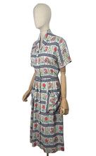 Load image into Gallery viewer, Wounded but Wearable Original Late 1940's or Early 1950's Floppy Cotton Floral Stripe Day Dress - Bust 36 *