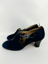 Load image into Gallery viewer, Wounded But Wearable Original 1940's Blue Suede and Leather Shoes by SOROSIS - UK Size 3.5 4