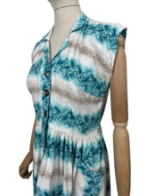 Load image into Gallery viewer, Original 1950's Floppy Cotton Day Dress in White, Brown and Turquoise Blue - Bust 36 *