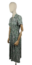 Load image into Gallery viewer, Original 1940's Novelty Print Grey, Green, Black and White Crepe Day Dress Featuring Cats - Bust 32 33 *