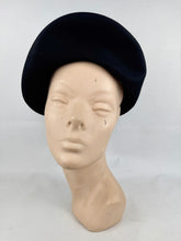 Load image into Gallery viewer, Original 1940's 1950's Hi-Aims Black Felt Hat with High Brim