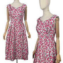 Load image into Gallery viewer, Original 1950's White, Pink and Grey Waffle Cotton Rose Print Day Dress - Bust 35 *