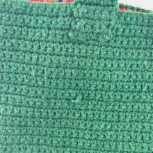 Load image into Gallery viewer, Original 1940's 1950's Green Wool Crochet Bag with Pretty Tartan Lining