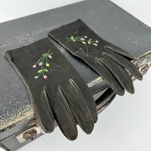 Load image into Gallery viewer, Vintage 1950's Black Suede Gloves with Floral Embroidery - Size 6.5 *
