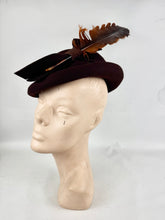 Load image into Gallery viewer, Original 1940's Warn Brown Felt Hat by Jacoll with Large Bow Trim and Chestnut Brown Feather