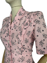 Load image into Gallery viewer, Original 1940's CC41 Pink, Black and White Moygashel Linen Suit - Bust 34
