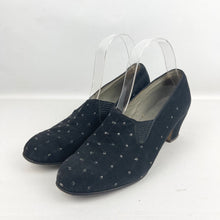 Load image into Gallery viewer, Original 1940's Black Suede Court Shoes with Pretty Stitch Detail - UK 5 5.5