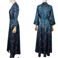 Load image into Gallery viewer, Original 1950’s Artificial Silk House Coat in Petrol Blue with Sycamore Seed Print in Pink and White - Beautiful Dressing Gown - Bust 36” *