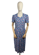 Load image into Gallery viewer, Original 1940's Classic Cotton Day Dress in Blue, Purple, Pink and White - Bust 34”