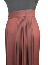 Load image into Gallery viewer, Original 1940's Warm Brown Lightweight Wool Pleated Skirt - Waist 24