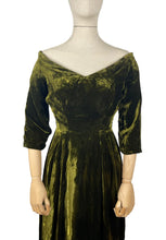 Load image into Gallery viewer, Original 1930's Off the Shoulder Moss Green Velvet Full Length Evening Dress - Bust 33 34 *