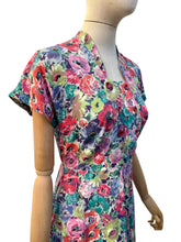 Load image into Gallery viewer, Original 1940’s Painterly Floral Dress - Petite Length - Bust 34