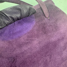 Load image into Gallery viewer, Original 1940's Purple Suede Handbag with Gold-tone Clasp *