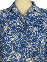 Load image into Gallery viewer, Original Volup 1940's White and Blue Long Sleeved Linen Smock Blouse - Bust 40 42