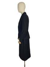 Load image into Gallery viewer, Original 1940's Jolly & Son Limited Tweed Wool Suit in Black, Green and Rust Check - Bust 36 37