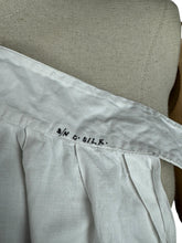 Load image into Gallery viewer, Vintage White Cotton Nurses Uniform Apron - No.1