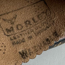 Load image into Gallery viewer, Original 1930's Blush Pink Pig Skin Leather Gloves with Punch Detail and Scallop Trim by Morley - Size 6