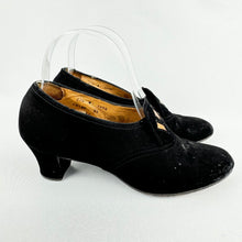 Load image into Gallery viewer, Original 1940's CC41 Black Suede Court Shoes with Brown Leather Trim - UK 5  - AS IS *