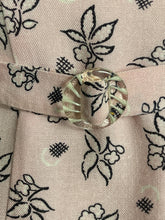 Load image into Gallery viewer, Original 1940's CC41 Pink, Black and White Moygashel Linen Suit - Bust 34