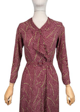 Load image into Gallery viewer, Original 1930's Art Deco Long Sleeved Belted Day Dress in Burgundy and Green - Bust 32 34 *