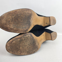 Load image into Gallery viewer, Original 1940's Black Suede Court Shoes with Pretty Stitch Detail - UK 5 5.5