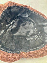 Load image into Gallery viewer, Original 1920’s Ruched Velvet Cloche Hat in Mid Brown