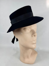 Load image into Gallery viewer, Original 1940's Inky Black Felt Topper hat by Harrods with Grosgrain Bow Trim *