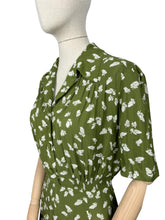 Load image into Gallery viewer, Original 1940's Green and Ivory Feather and Bow Novelty Print Dress - Bust 40