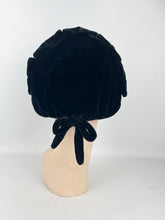 Load image into Gallery viewer, Original 1950's Black Velvet Close Fitting Hat with Bow and Petal Trim *