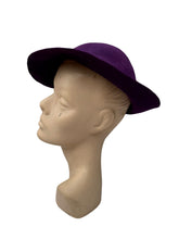 Load image into Gallery viewer, Original 1940's Purple Felt New York Creation Hat with Lace Detail