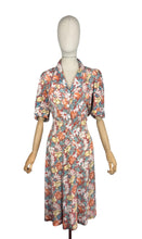 Load image into Gallery viewer, Original 1940's Home Sewn Floral Crepe Day Dress - Bust 34 36