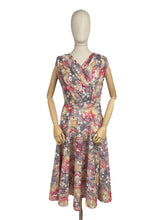 Load image into Gallery viewer, Original 1950's Nylon Dress with Full Circle Skirt in Grey, Red, Yellow and White - Bust 38 40 *