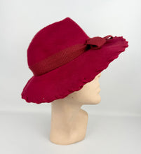 Load image into Gallery viewer, Original 1930's 1940's Red Wool Felt Fedora Hat with Twisted Felt Trim