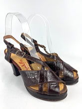 Load image into Gallery viewer, Original 1940's CC41 Dark Brown Leather Peep-toe Platform Sandals by Sandella - UK 3