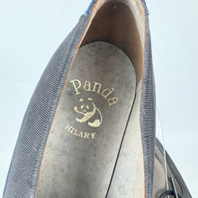 Load image into Gallery viewer, Original Deadstock 1940’s CC41 Navy Leather and Grosgrain Lace-up Shoes - UK 5 or 5.5