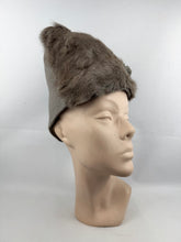 Load image into Gallery viewer, Original 1930's Marshall & Snelgrove Grey Felt High Hat with Rabbit Fur Trim