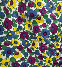 Load image into Gallery viewer, Original Volup 1940's Floral Cotton Apron - Great Chore Dress - Would Make A Great Summer Dress - Bust 42 44 *