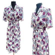 Load image into Gallery viewer, Original 1940’s CC41 Novelty Print Belted Day Dress - Bust 34 36