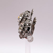 Load image into Gallery viewer, Original 1950's Clear Claw Set Paste Clip-on Earrings