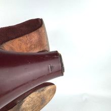 Load image into Gallery viewer, Original 1940's Burgundy Suede Court Shoes with Bow Trim and Punch Detail by Lotus - UK 6 6.5