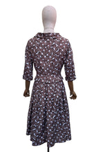 Load image into Gallery viewer, Original 1950's White and Brown Novelty Print Pine Cone Dress and Jacket Set - Bust 34