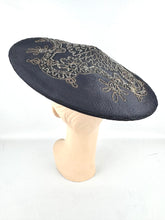 Load image into Gallery viewer, Original 1940's Midnight Blue Fine Straw Beret With Soutache and Glass Beading