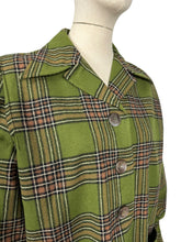 Load image into Gallery viewer, Original 1950’s Pendleton 49er Wool Jacket in Green, Brown and Cream - Bust 40 42