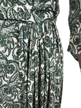 Load image into Gallery viewer, Original 1940's CRESTA SILKS Green and White Rayon Jersey Day Dress - Bust 38